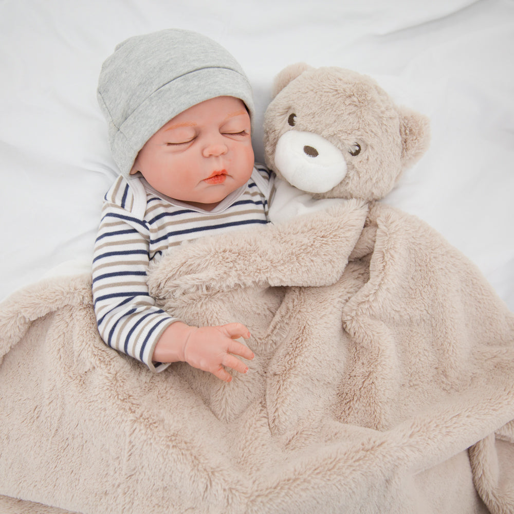 Cozy Blanket cute Bear at titchytastic