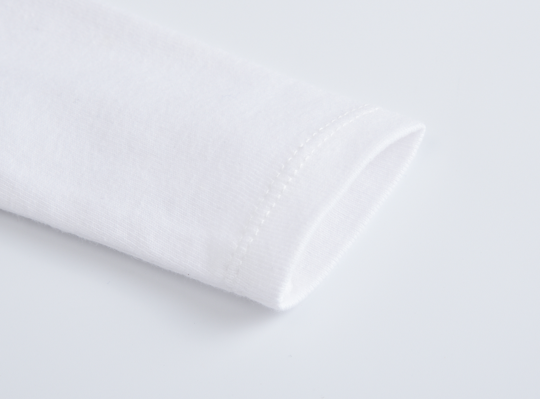 Baby Body Classic White at titchytastic