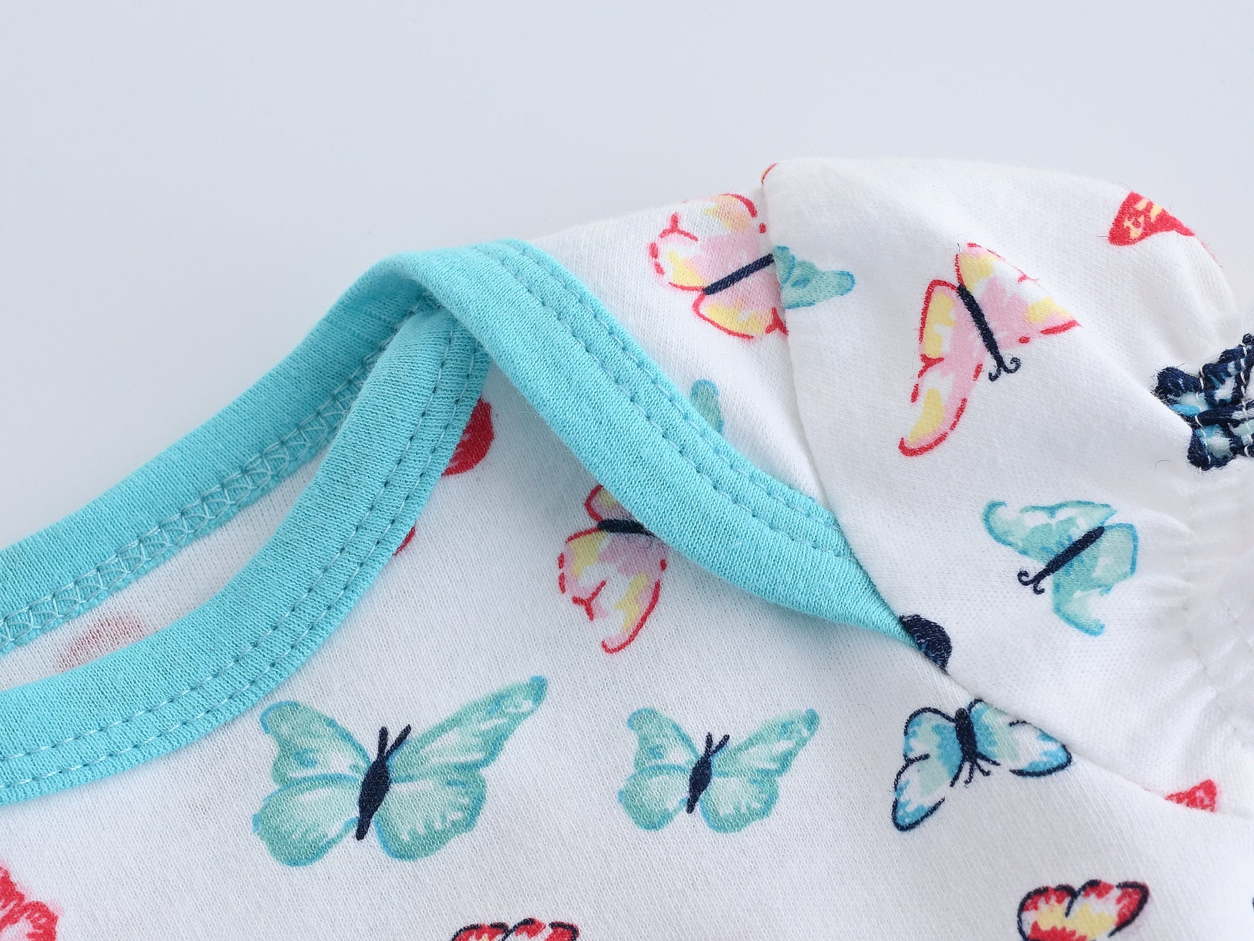 BABY GIRL SET - Babybody Sabberlätzchen Röckchen auf titchytastic